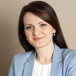 Iulia Alina Juchert Profile Photo